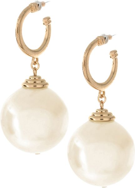 Asos Collection Asos Pearl Doorknocker Style Earrings in Beige (cream) - Lyst