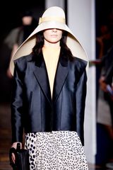 Balenciaga Spring 2012 Runway Look 33