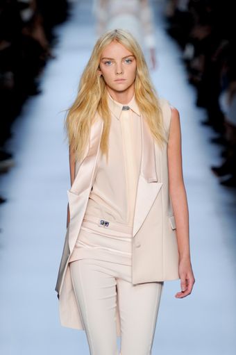 Givenchy Spring 2012 White Sharply Tailored Sleeveless Jacket - Lyst