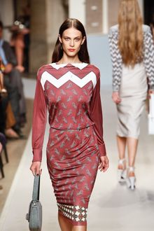 Loewe Spring 2012 Pink Knee Lenght Dress With Abstract White And Gray Print - Lyst