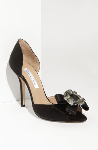 Oscar de la Renta Jeweled Dorsay Pump - Lyst
