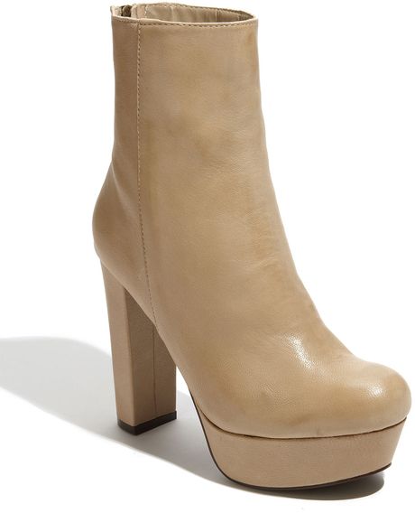 boots steve madden beige