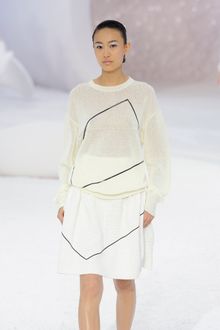 Chanel Spring 2012 White Knee Lenght Skirt With Black Graphic Detail - Lyst