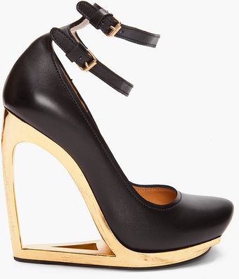 Lanvin Escarpen Compense Heels - Lyst