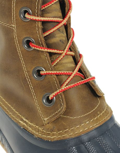 lacing duck boots