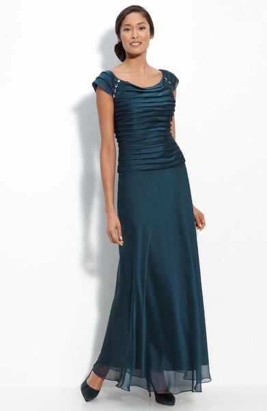 Patra Beaded Chiffon Gown in Blue (teal) | Lyst