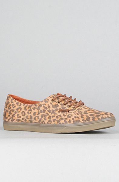 Vans The Authentic Lo Pro Sneaker in Brown Leopard Suede in Brown - Lyst