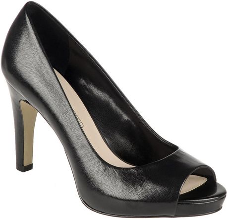 franco sarto leather pumps