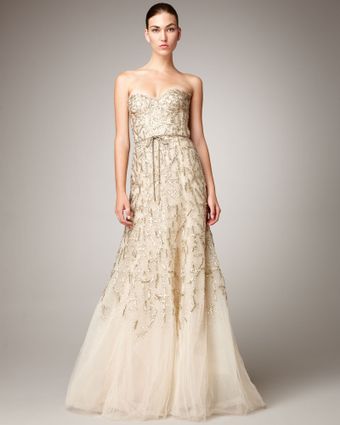 Monique Lhuillier Strapless Tulle Chantilly Lace Gown - Lyst