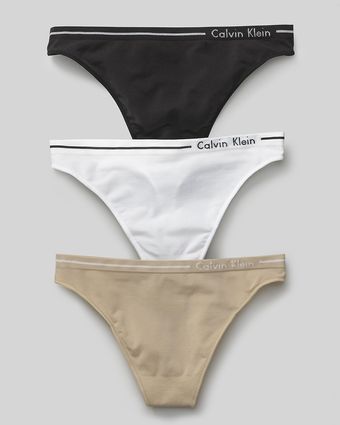 Calvin Klein Underwear Thong Seamless - Lyst