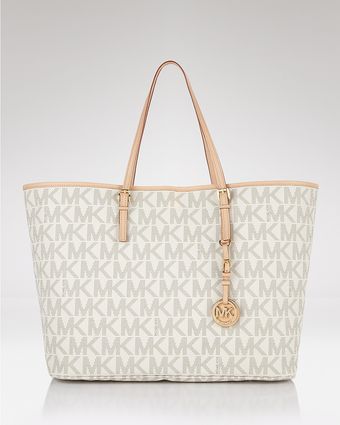  Jet Set Logo Effect Travel Tote 