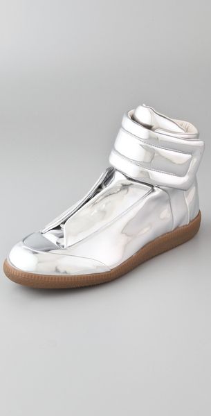  Metallic Flat Sneakers 