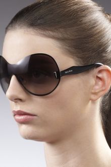 Miu Miu P-rounded Shield Sunglasses, Black - Lyst