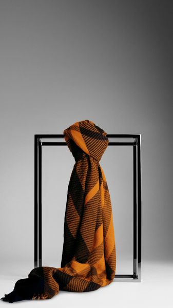 Burberry Check Twill Wool Scarf in Brown (pollen check) - Lyst