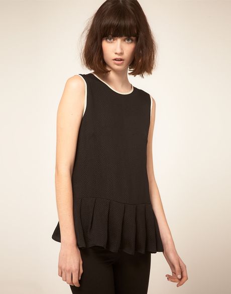 Antipodium Sleeveless Top With Pleated Detail In Silk in Black - Lyst