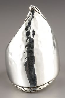 John Hardy Palu Hammered Silver Ring - Lyst