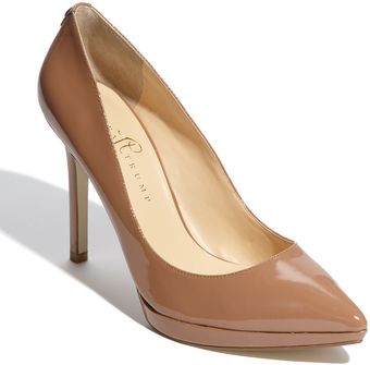 Ivanka Trump Margo Pump - Lyst