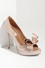 Valentino Bow Pump
