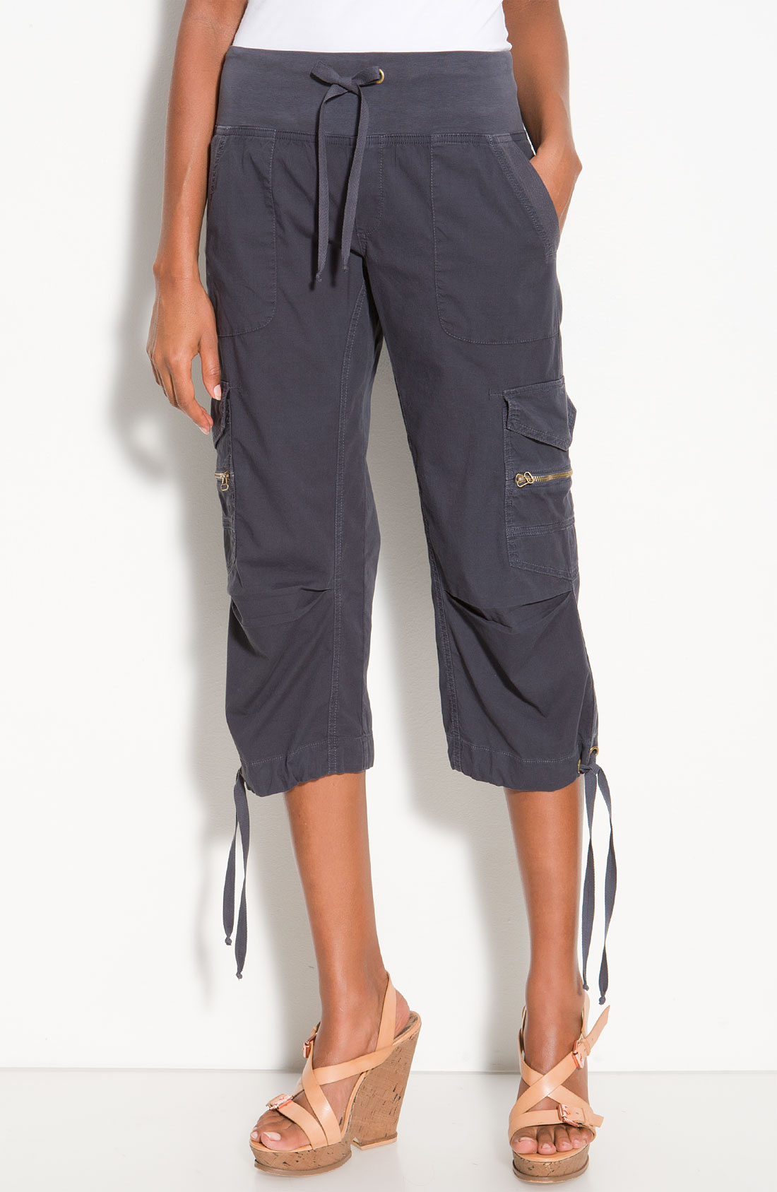 Xcvi Wearables Edelweiss Crop Cargo Pants in Gray (charcoal) Lyst