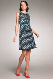 Oscar de la Renta Embroidered Drop-waist Dress - Lyst