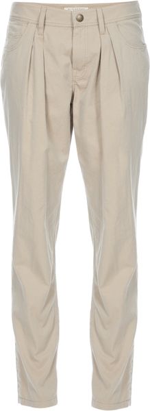 Burberry Brit Pleated Chino in Beige - Lyst