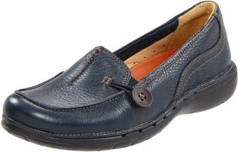  Womens Un Believable Loafer 