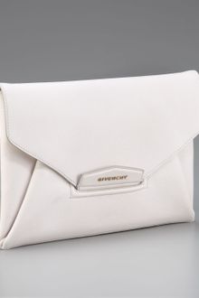 Givenchy Antigona Envelope Clutch - Lyst