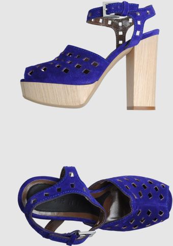  Platform Sandals 