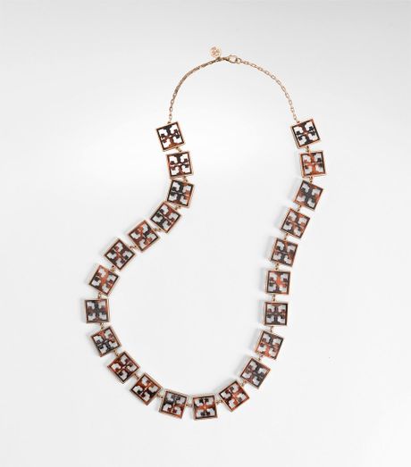 Tory Burch Resin Logo Chain Necklace in Multicolor - Lyst