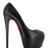 Christian Louboutin Pumps in Black - Lyst
