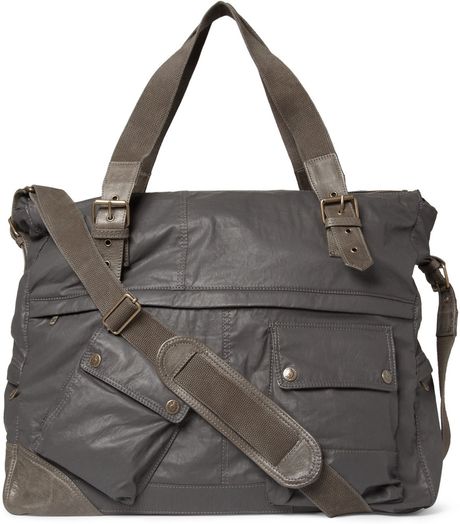 grey holdall bag