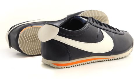 nike classic cortez orange