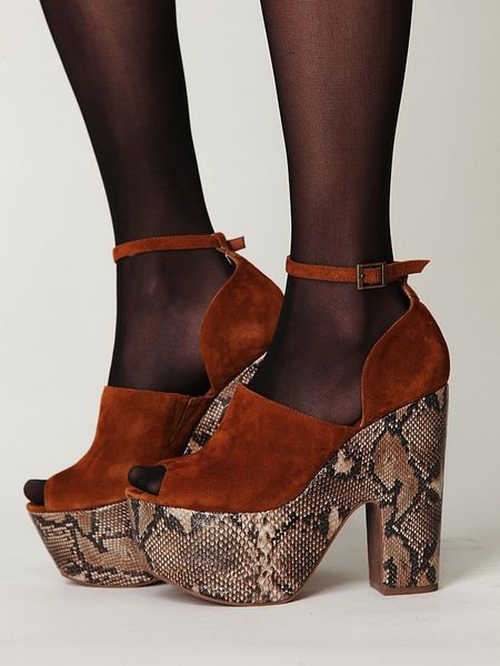 Free People Studio Ltd Platform in Brown (tan suede / beige snake bottom) - Lyst