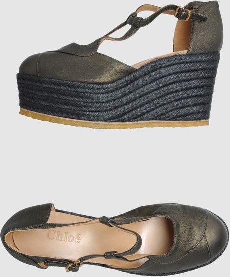 Chloé Wedges in Beige (sand) - Lyst