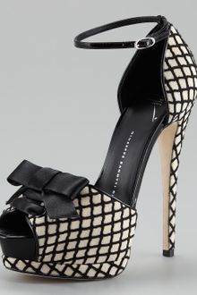 Giuseppe Zanotti Bow Peep-toe Platform Pump - Lyst
