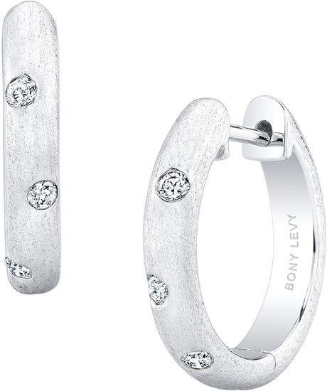 Bony Levy Diamond Matte Hoop Earrings in White (white gold) - Lyst