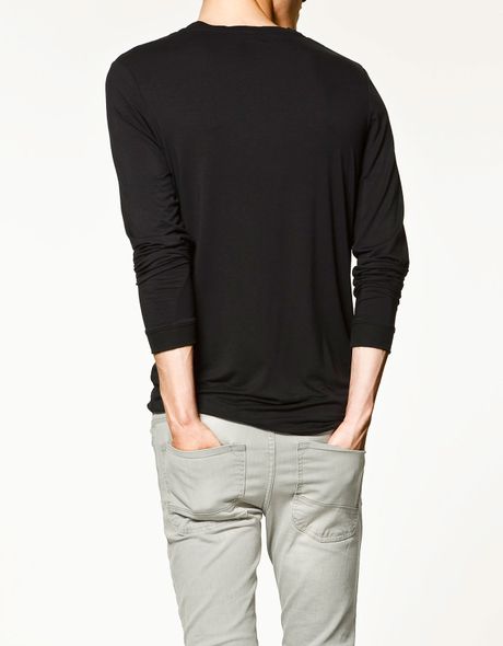 nike white and blue t shirt