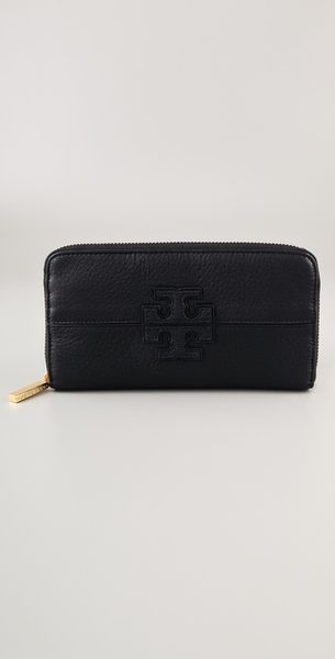 Stacked T Zip Continental Wallet 