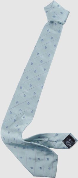  Tie 