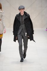 Burberry Prorsum Fall 2012 Runway Look 54
