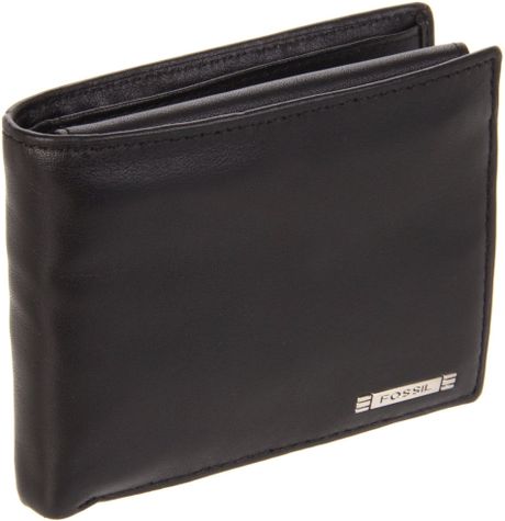 fossil-black-fossil-evans-zip-passcase-wallet-product-1-2973544-531425407_large_flex.jpeg