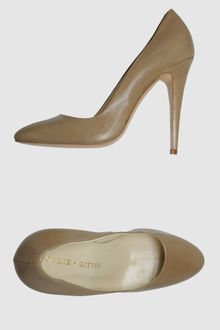 Sophie Gittins Closed Toe Slip Ons - Lyst