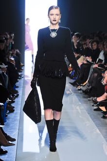 Bottega Veneta Fall 2012 Intrecciato Weave Leather Hobo Bag In Black  - Lyst