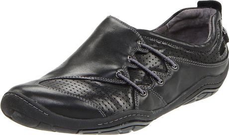 Privo Womens Freeform Slip On Fashion Sneaker in Black (black leather) - Lyst