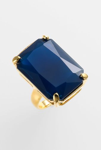  Treasure Chest Statement Ring 