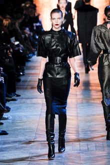 Yves Saint Laurent Fall 2012 Black Leather Gloves - Lyst