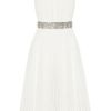 Alice + Olivia Cora Plissé Georgette Dress in White - Lyst