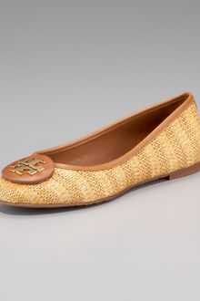 Tory Burch Reva Raffia Ballerina Flat - Lyst