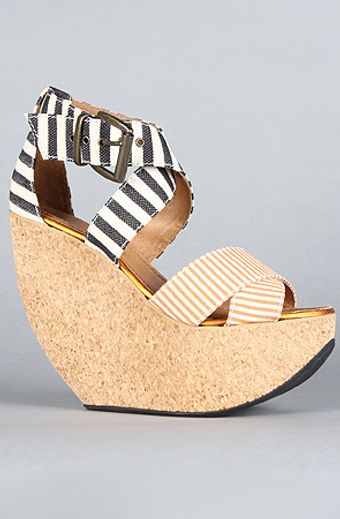  The Wati Shoe in Black Multi Canvas and Cork 