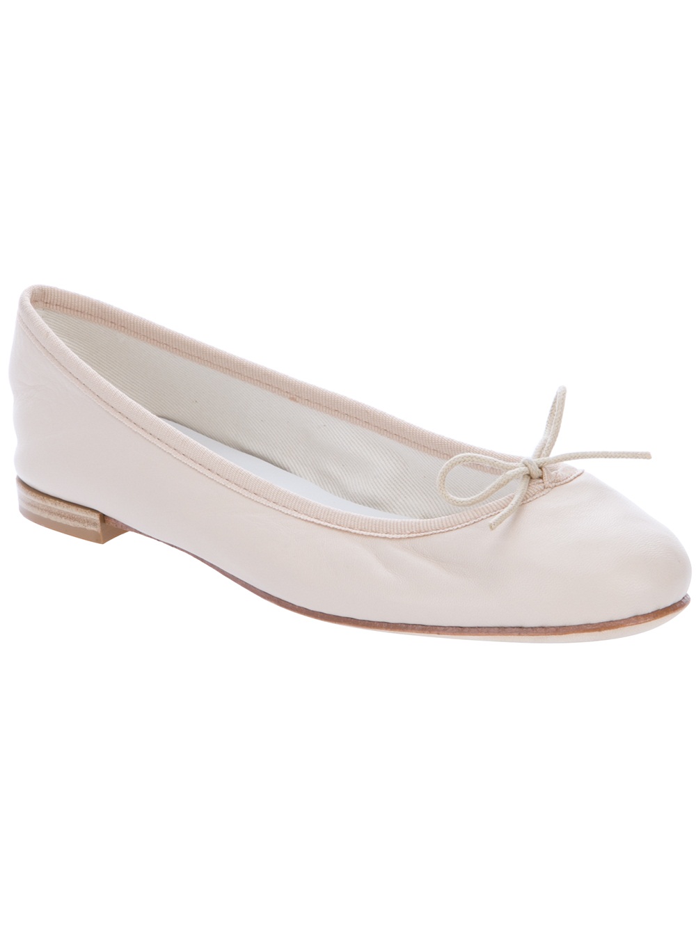 beige ballet pumps